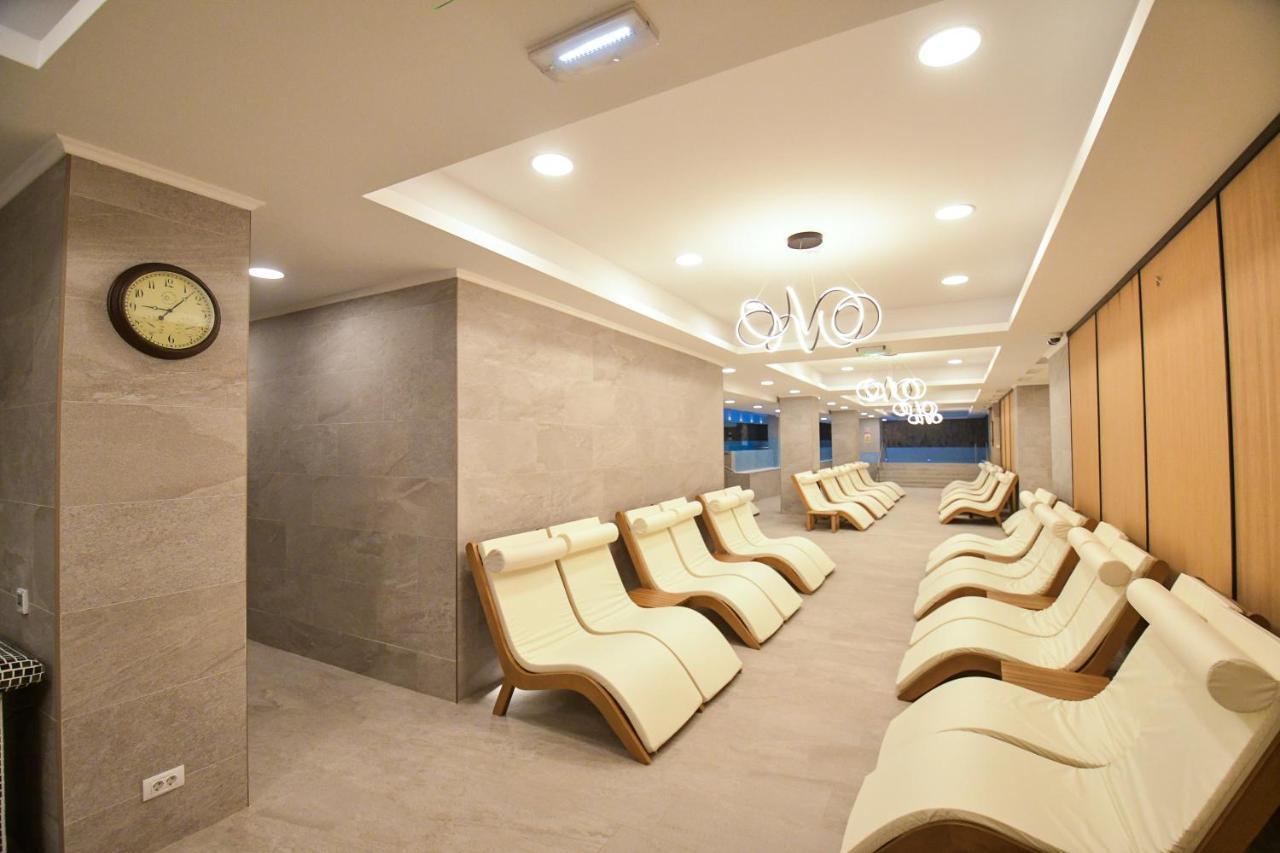 Mirage Resort & Spa Vişeu de Sus エクステリア 写真