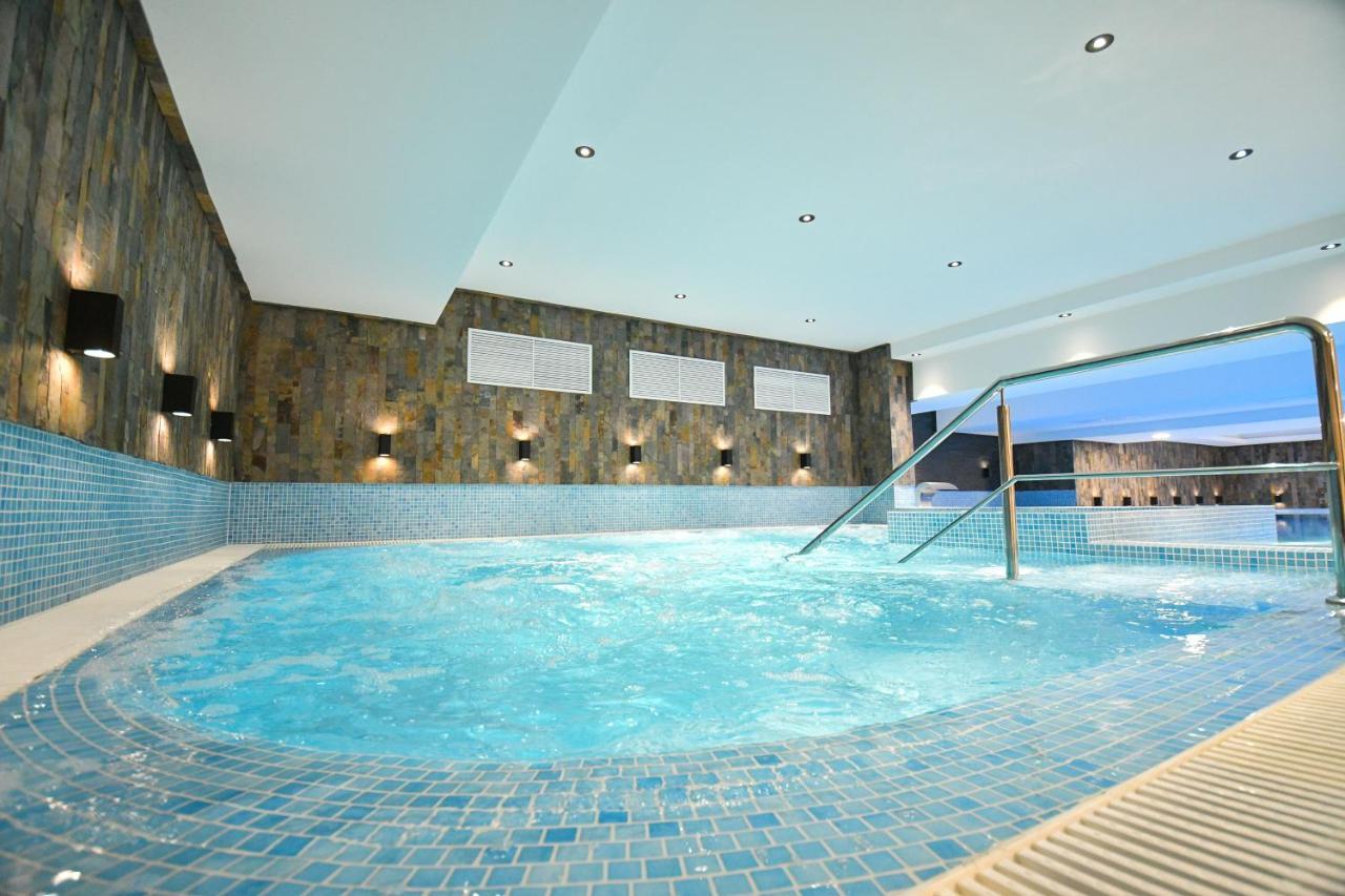 Mirage Resort & Spa Vişeu de Sus エクステリア 写真
